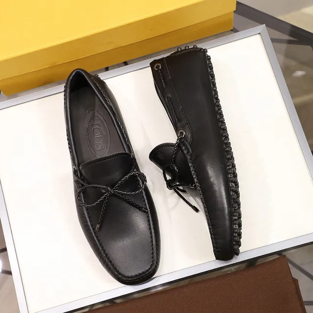 Tod's Cuir Noir Détail Nœud Tressé Mocassin 8