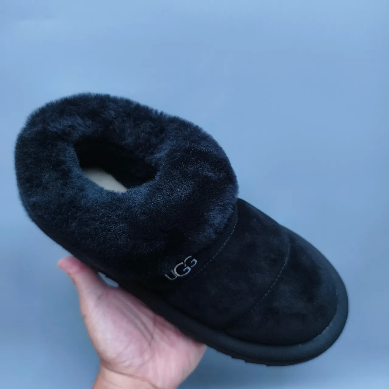 UGG Black Platform Sole Shearling Collar Casual Shoes 3