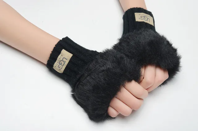 UGG Brown Beige Ribbed Shearling-Trimmed Cuff Knit Gloves 5