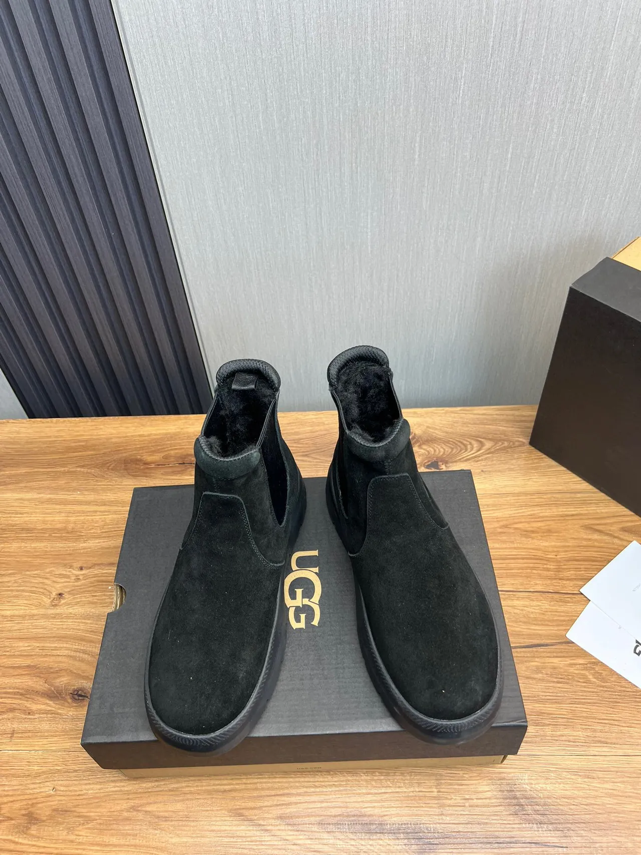 UGG Chelsea Boot Black Suede Upper Elastic Side Gussets Chelsea Boots 2