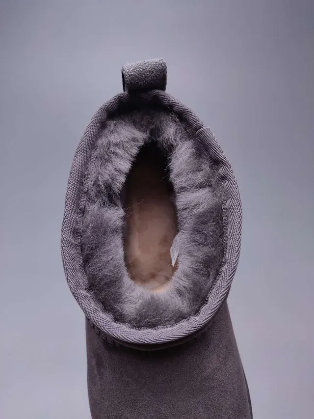 UGG Classic Mini Charcoal Gray Snow Boots 9