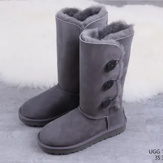 UGG Classic Tall Bottes de neige en daim gris charbon doublées de shearling