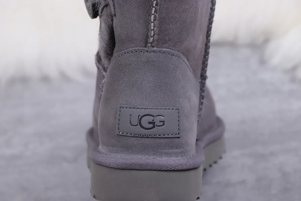 UGG Classic Tall Charcoal Gray Suede Shearling-Lined Snow Boots 5
