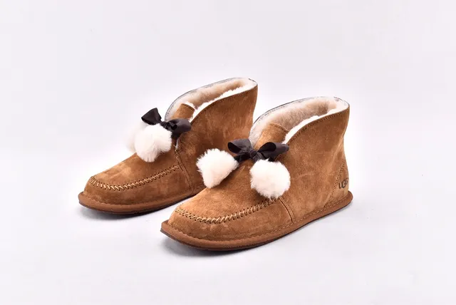 UGG Dakota Brown White Suede Upper Shearling-Lined Casual Shoes 2