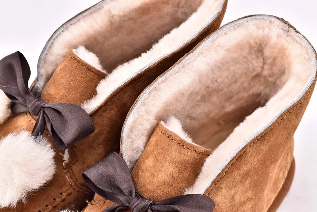 UGG Dakota Brown White Suede Upper Shearling-Lined Casual Shoes 11