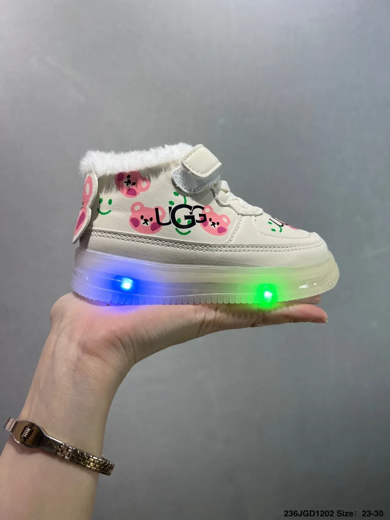UGG Enfants Sneakers Lifestyle avec Motif Ours Lumineux à la Cheville Haute 4