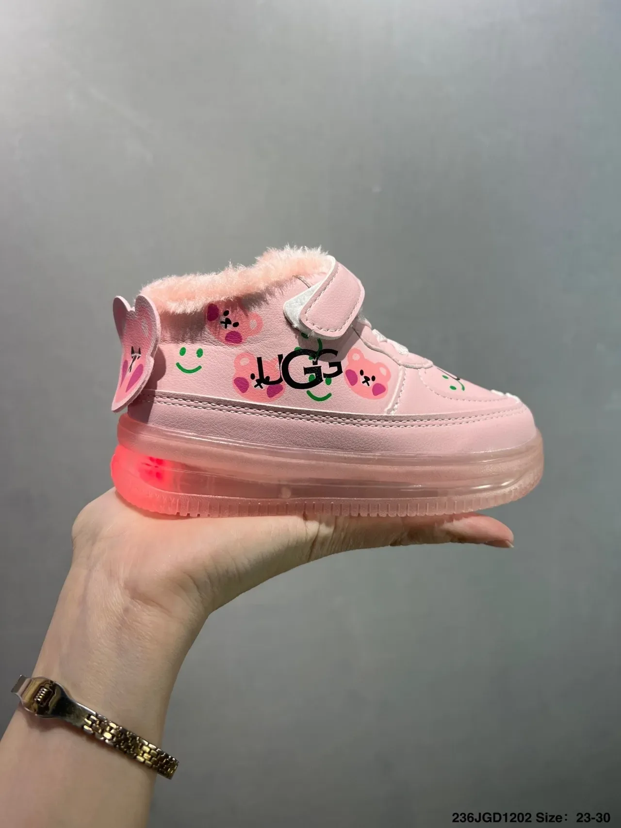 UGG Enfants Sneakers Lifestyle avec Motif Ours Lumineux à la Cheville Haute 14