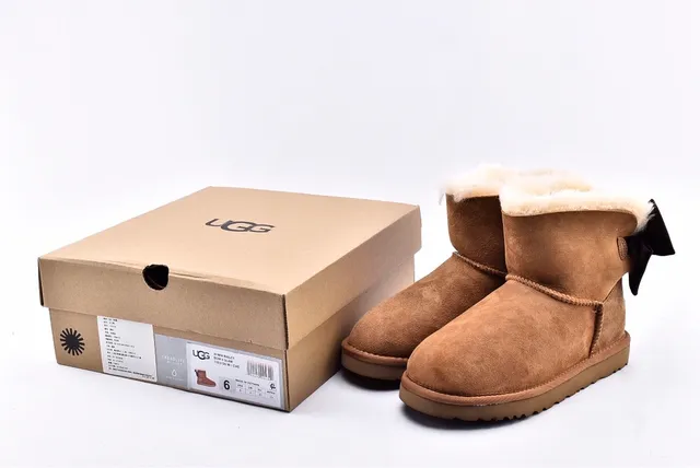 UGG Mini Bailey Bow Chestnut Snow Boots 15