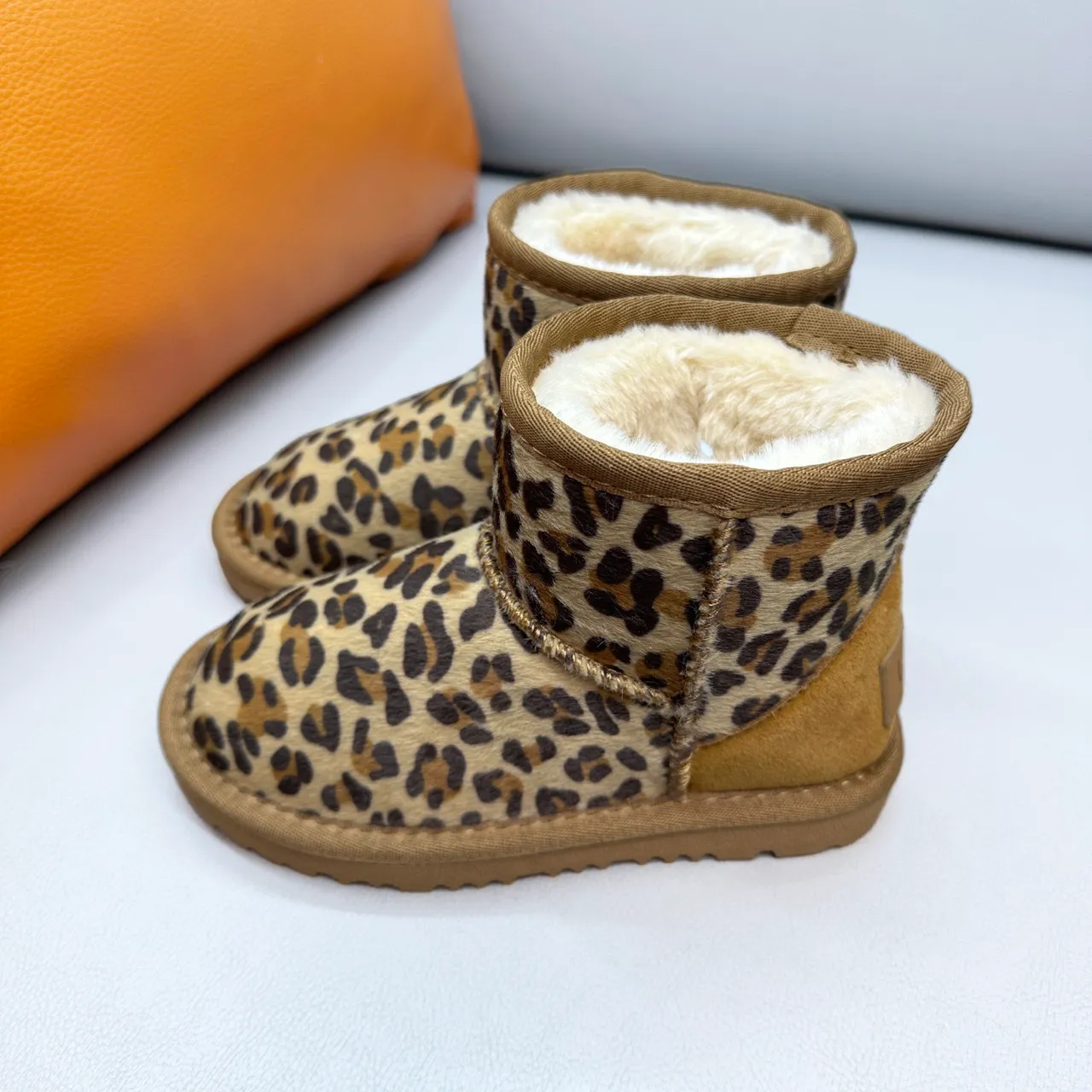 UGG Multicolor Beige Suede Upper Shearling-Lined Cuff Snow Boots 9