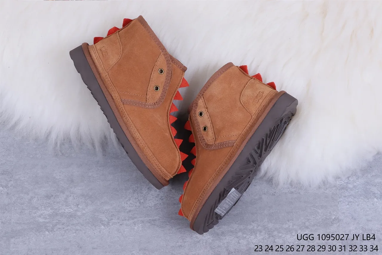 UGG Spike-Trimmed Suede Shearling-Lined Snow Boots 7
