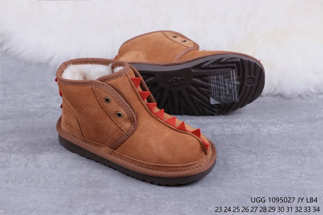 UGG Spike-Trimmed Suede Shearling-Lined Snow Boots 10