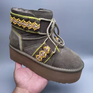 UGG Tasman Botas de Nieve Verde Ejército Amarillo Suela de Plataforma Bordadas Tiras Tejidas