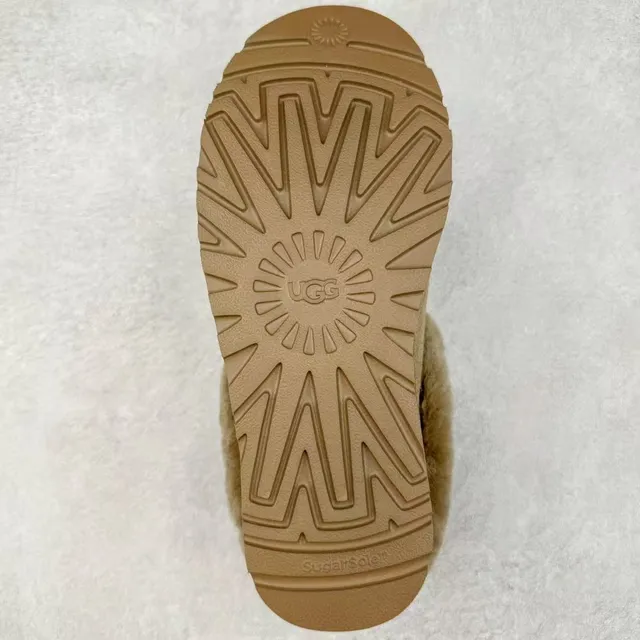 UGG Tasman Beige Shearling-Lined Suede Upper Casual Shoes 9