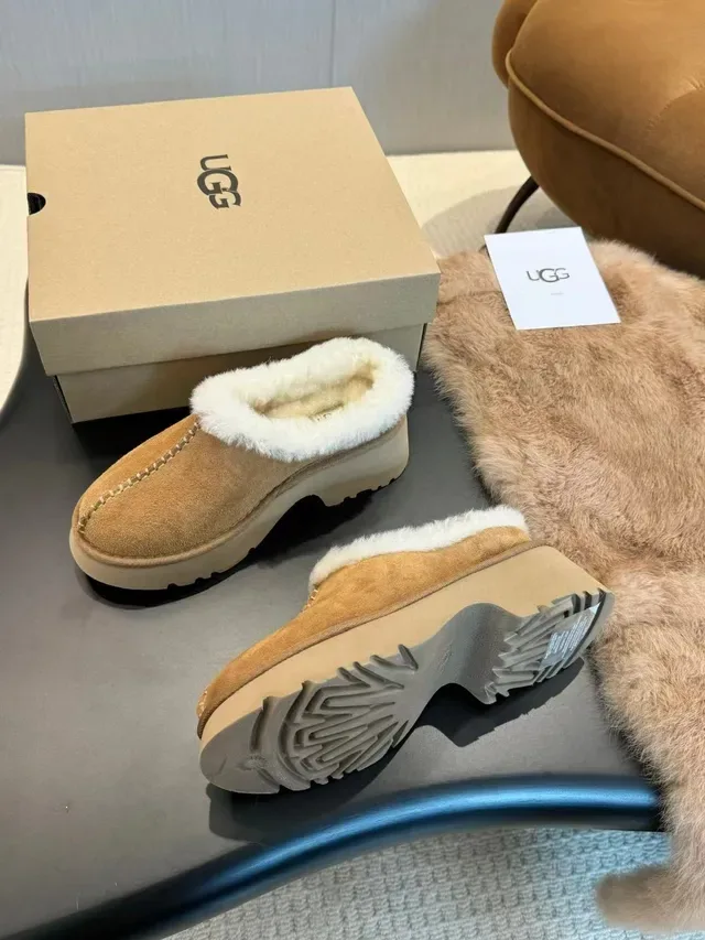 UGG Tasman Beige White Platform Sole Shearling-Lined Casual Shoes 3