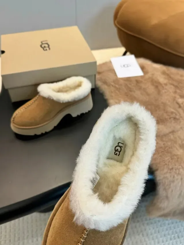 UGG Tasman Beige White Platform Sole Shearling-Lined Casual Shoes 4