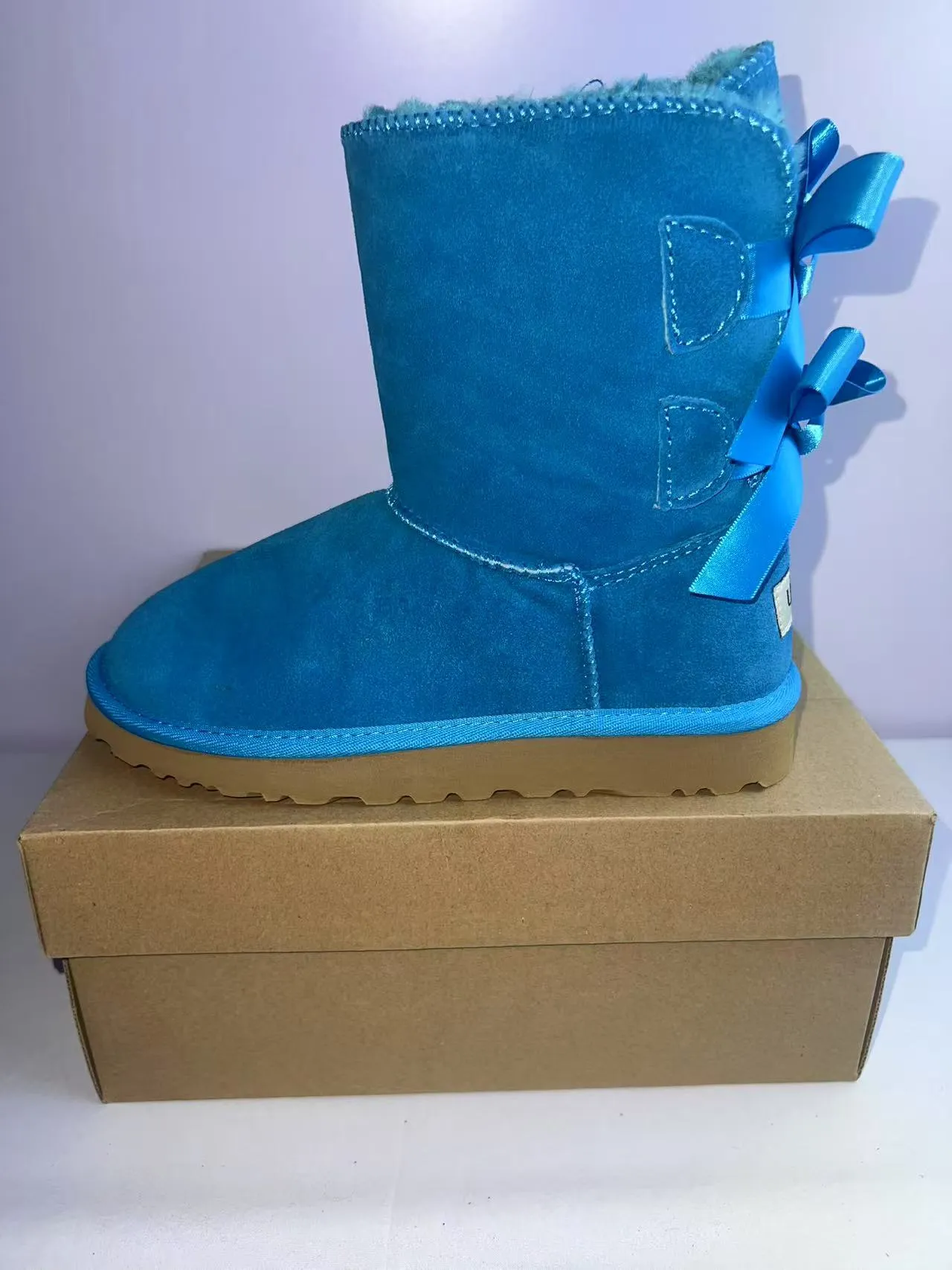 UGG تاسمان أحذية الثلج الأزرق من السويدي مع ربطة 3