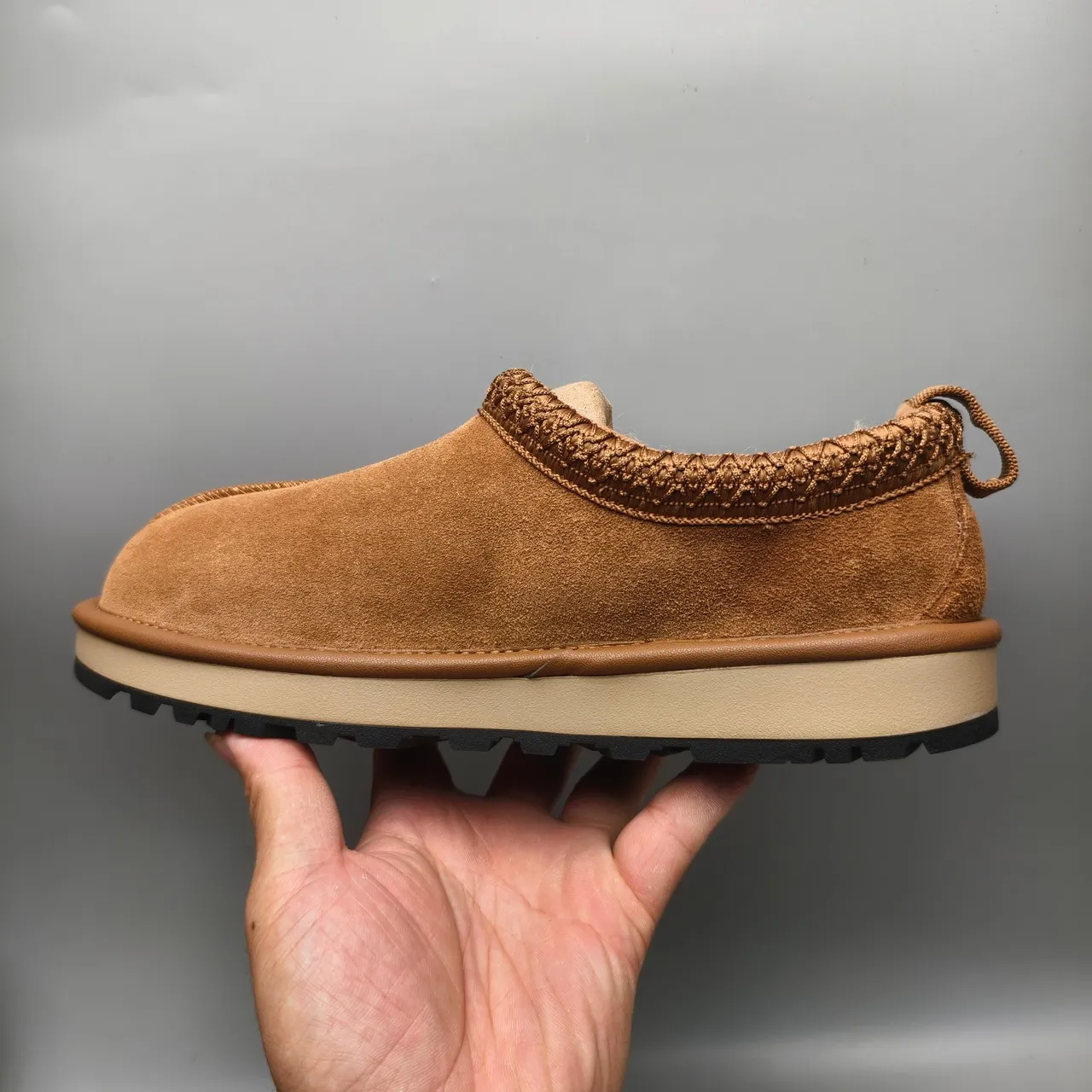 UGG Tasman بني بيج جلد غزال علوي عقدة مضفرة أحذية كاجوال 7