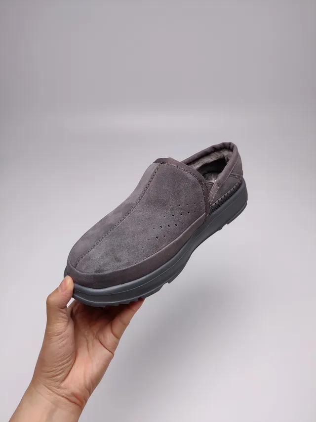 UGG Tasman Ante Gris Parte Superior Perforada Vamp Zapatos Casuales 3