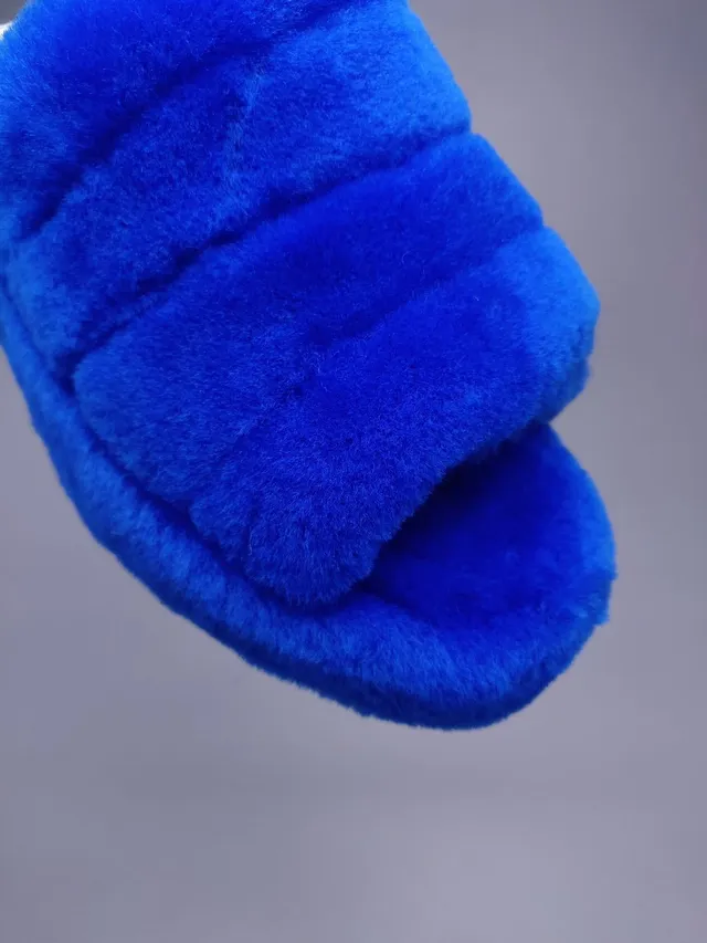 UGG Tasman Azul Real Pantufas de pele sintética acolchoada 4