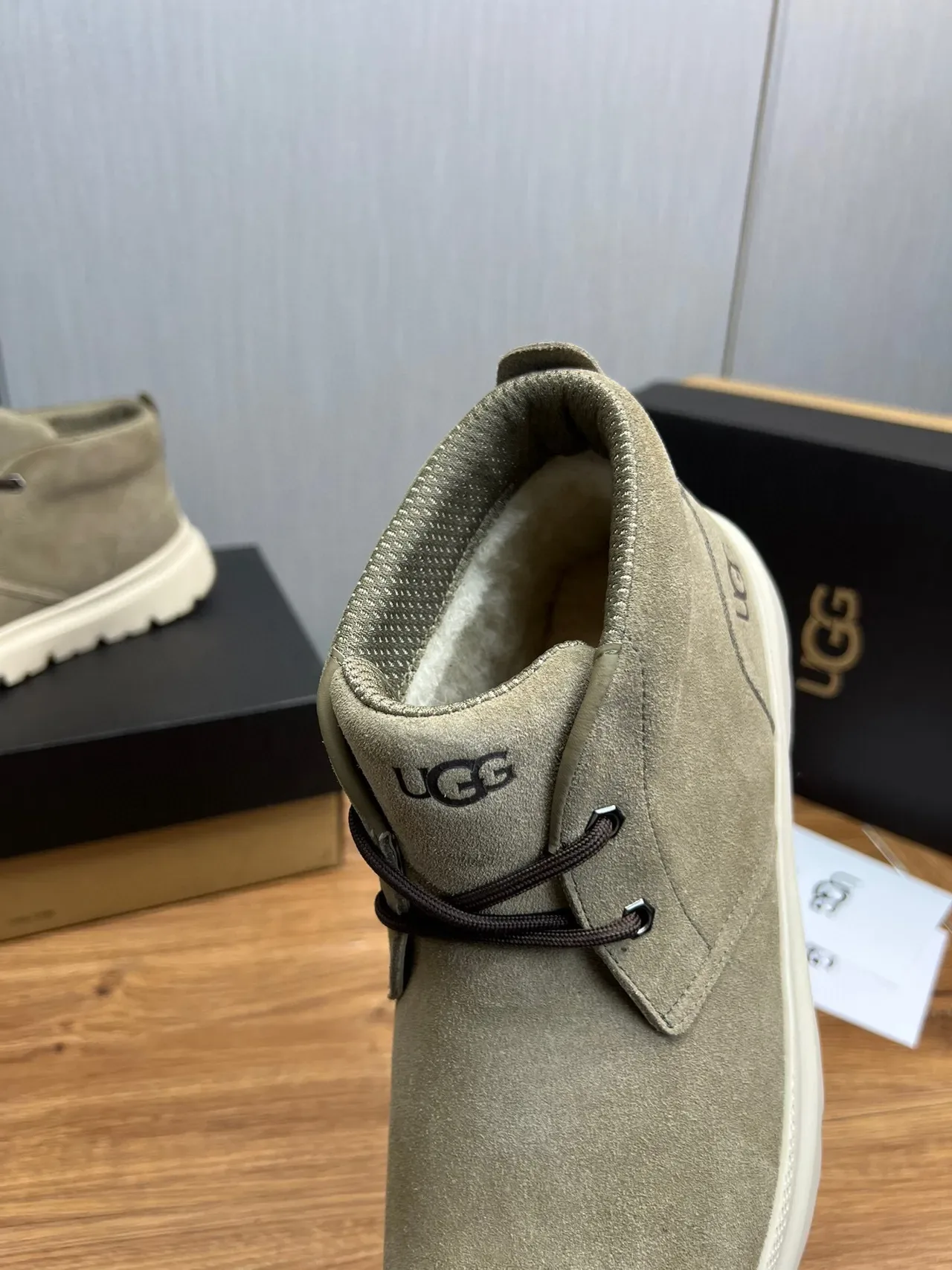 UGG Tasman-Style Botte Cheville Daim 5