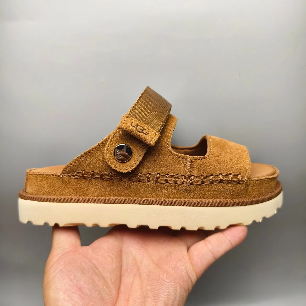 UGG Tasman tan camurça sandálias de plataforma casual 2