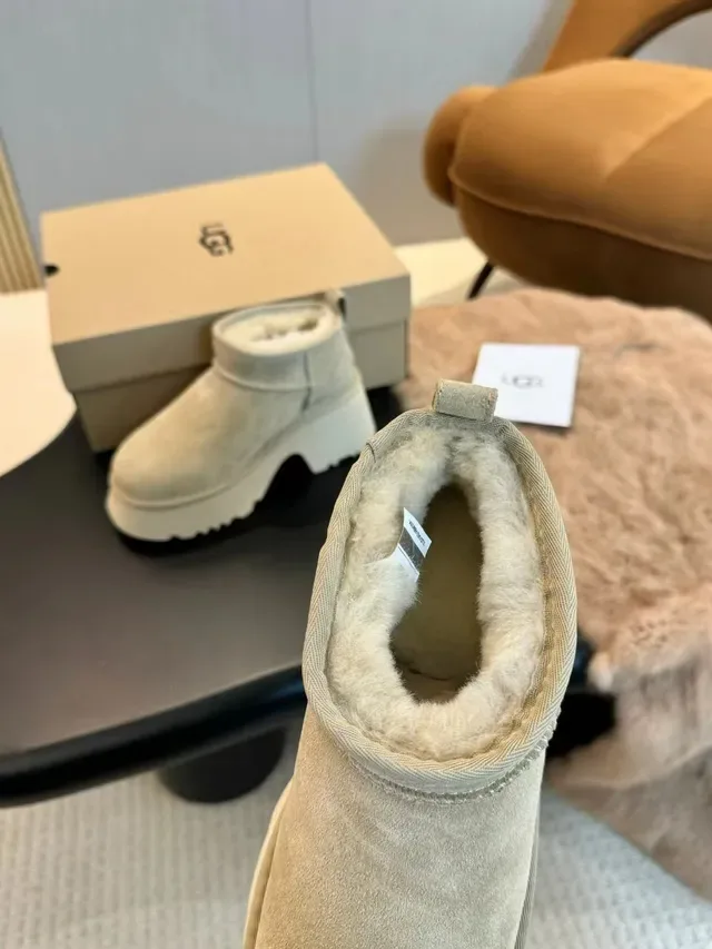 UGG Ultra Mini Beige White Suede Upper Shearling-Lined Snow Boots 5
