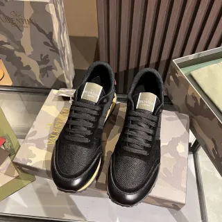 Valentino أسود بيج شبكي جلدي علوي كونتراست كريمي ميدسول سنيكرز لايف ستايل
