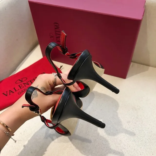 Valentino Black Red Pointed-Toe Slingback Stiletto 8
