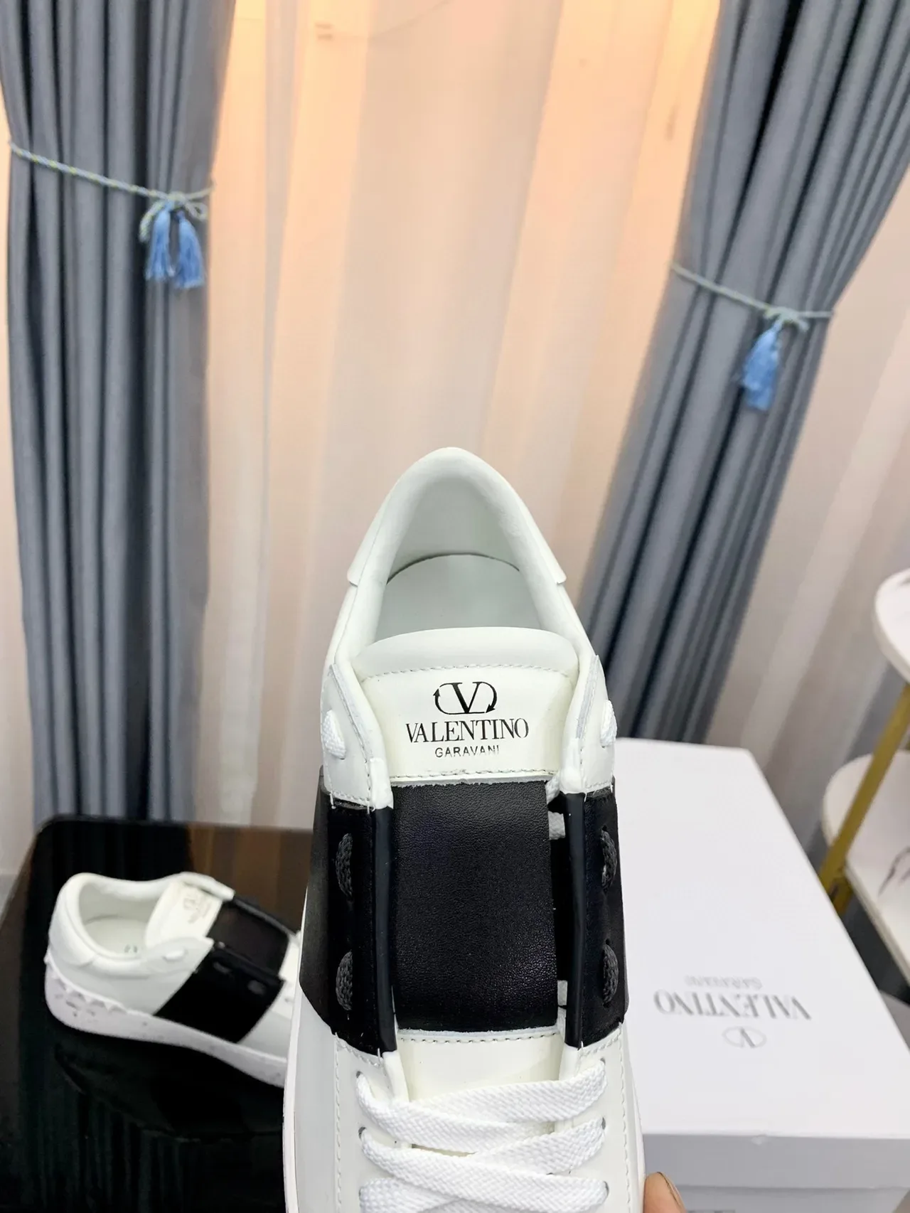 Valentino Open for a Change White Black Strap Lifestyle Sneakers 2