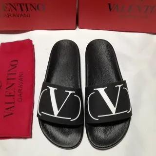 Valentino VLTN Negro Blanco Logo Zapatillas