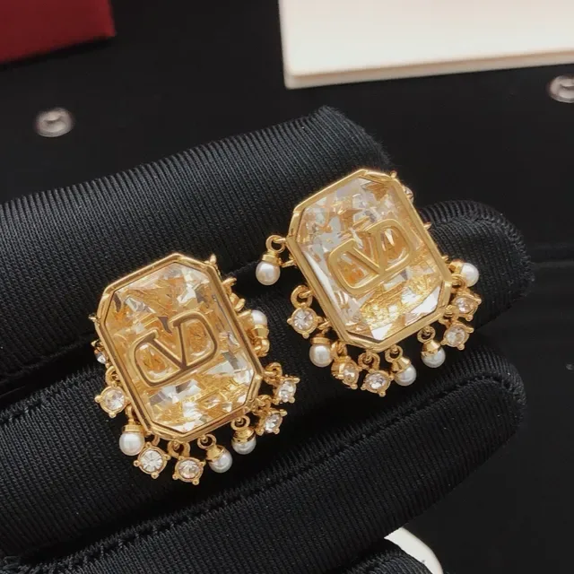 Valentino VLTN Brincos octogonais de cristal e pérola 7