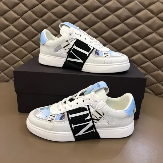 Valentino VLTN Runner blanc noir bleu sneakers lifestyle 7