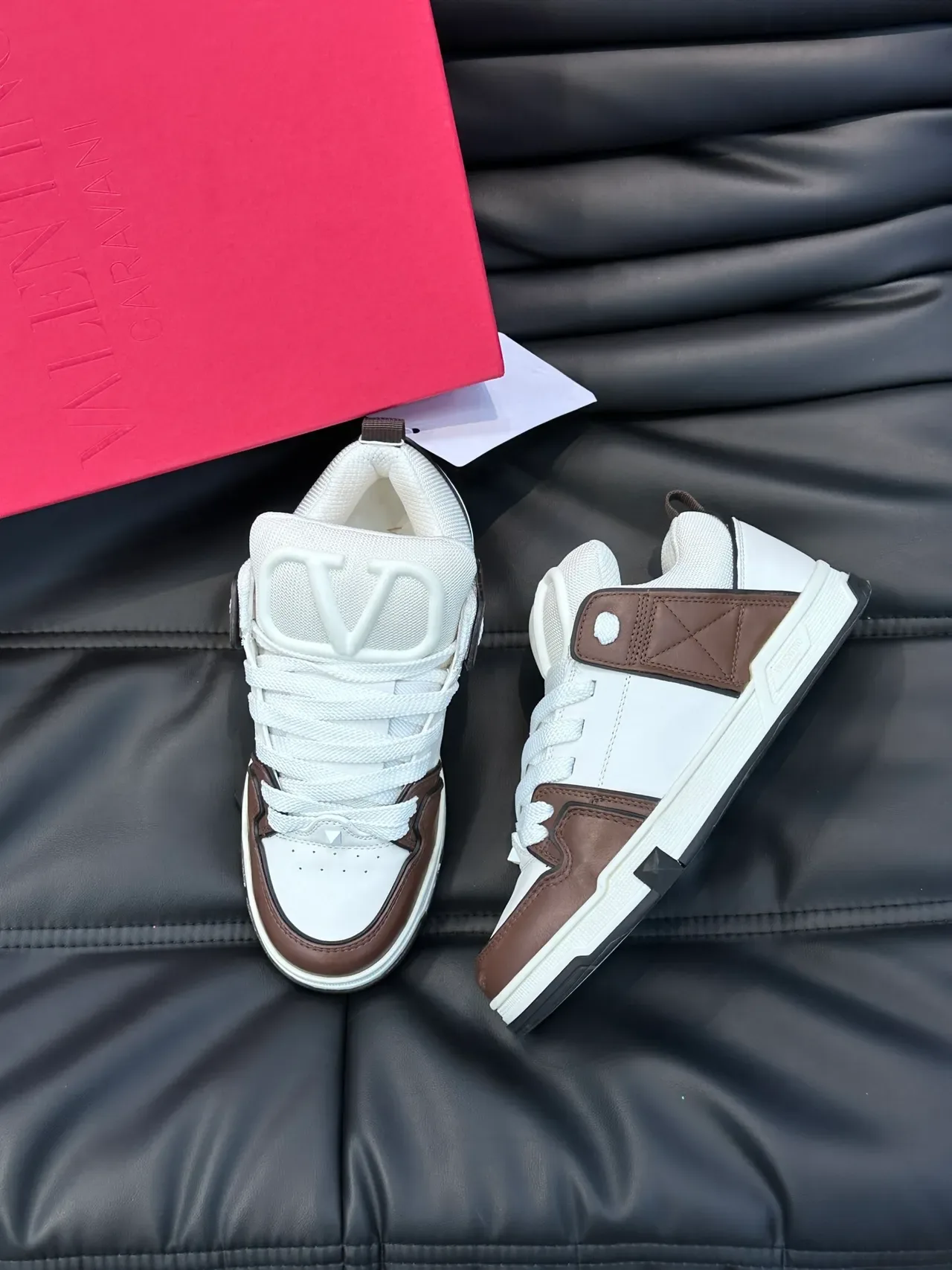 Valentino VLTN Zapatillas Lifestyle Blancas y Marrones 5