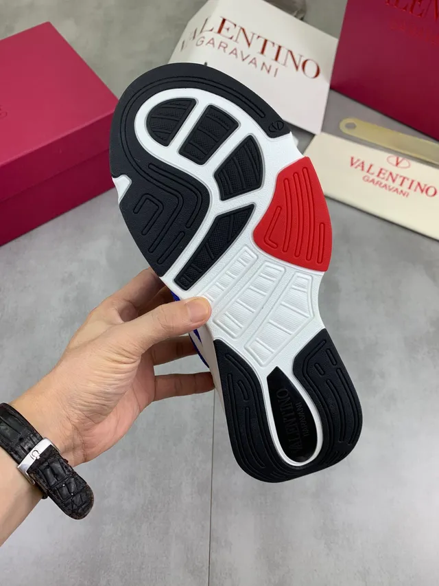 Valentino أبيض أزرق طبقات شبكة و سويد ذهبي-درجة VLogo Hardware Chunky Sneakers 2