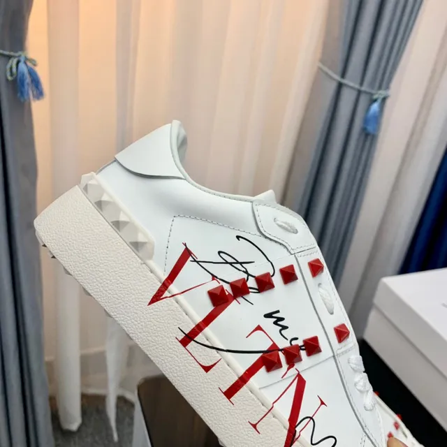 Valentino White Red Leather Upper Pyramid Studs Lifestyle Sneakers 4