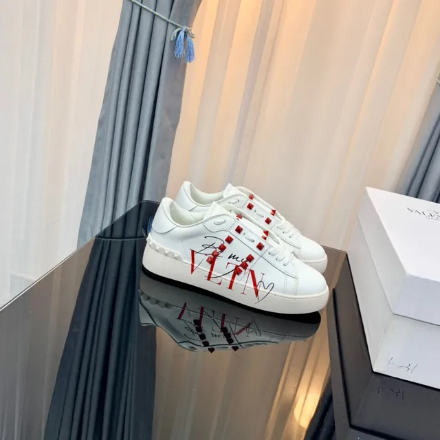 Valentino White Red Leather Upper Pyramid Studs Lifestyle Sneakers 8