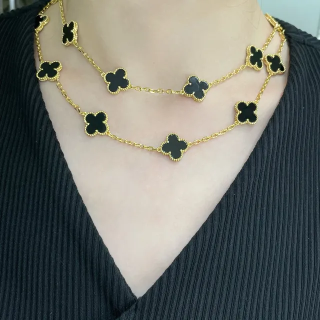 Van Cleef & Arpels Alhambra 20 Motif collier d'onyx noir et or 7