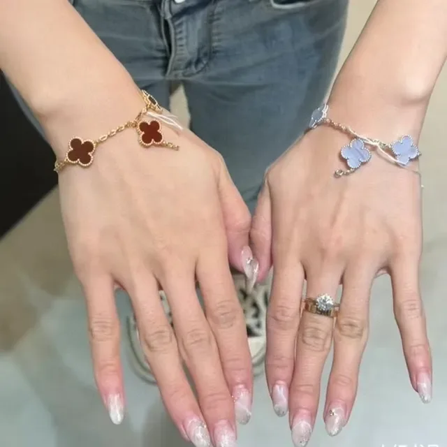 Van Cleef & Arpels Alhambra Five Motif Pale Lavender Stone Bracelet 2