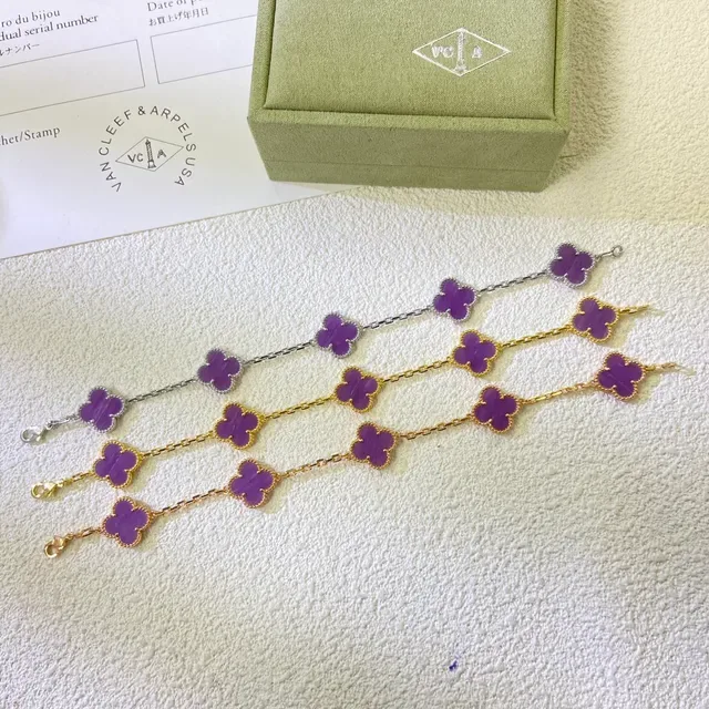 Van Cleef & Arpels Alhambra Cinco Motivos Esmalte Roxo Pulseira de Ouro 2