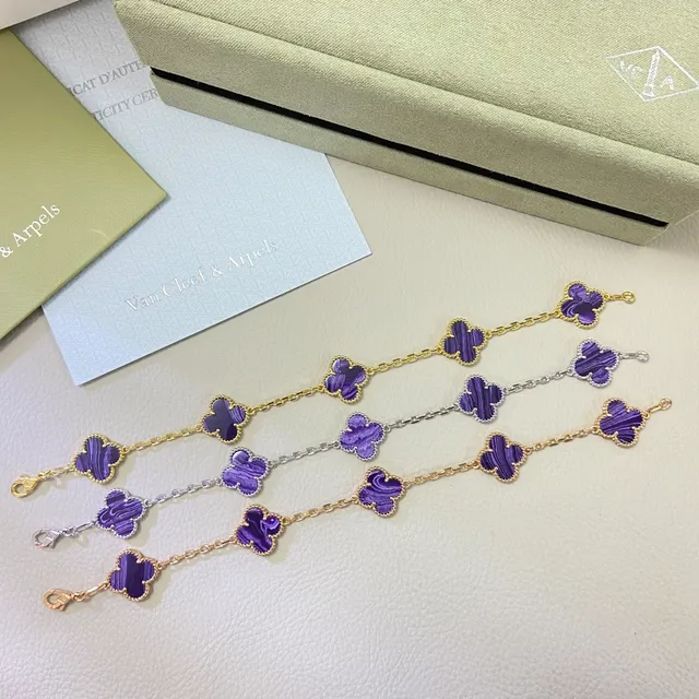 Van Cleef & Arpels Alhambra Colar de Trévo de Quatro Folhas em Pedra Marmorizada Roxa 2