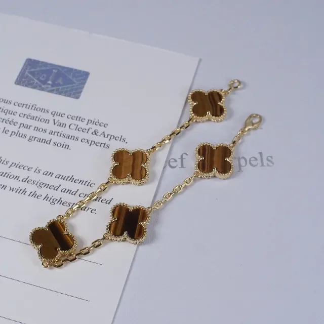 Van Cleef & Arpels Alhambra عين النمر سوار أربعة أنماط 5
