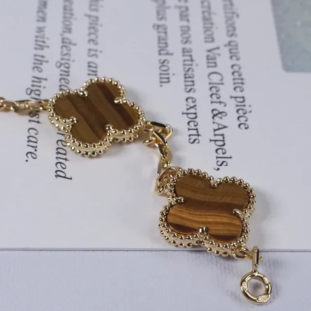 Van Cleef & Arpels Alhambra عين النمر سوار أربعة أنماط 6