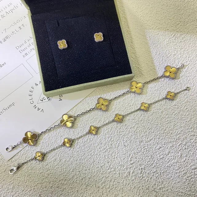 Van Cleef & Arpels Alhambra Ouro Amarelo e Brincos com Diamantes 2