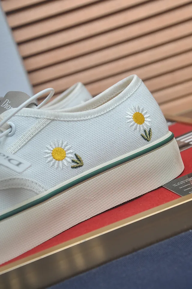 Vans Era সাদা সবুজ ক্যানভাস উপর এমব্রয়ডার্ড ডেইজি স্কেটবোর্ড জুতো 2