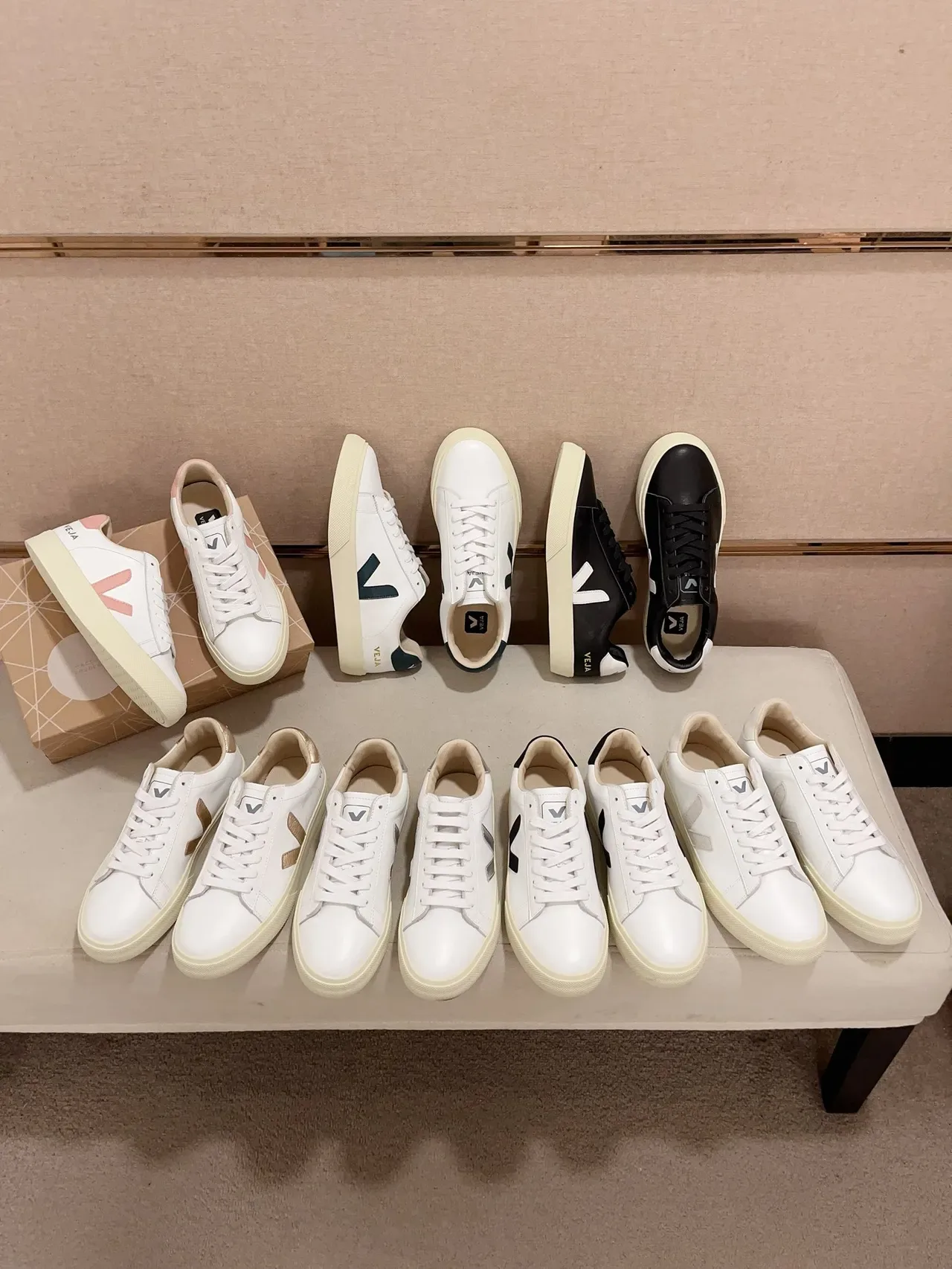 VEJA Black White Leather Upper V Logo Lifestyle Sneakers 2