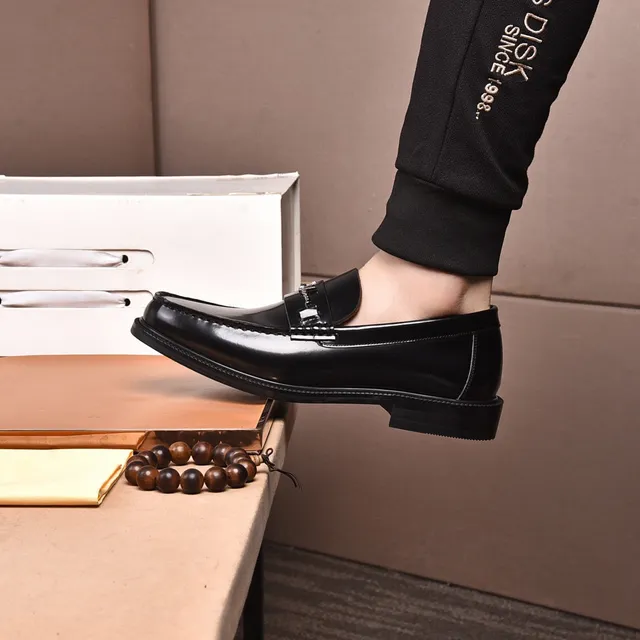Versace Chain Reaction Black Leather Horsebit Loafers 7
