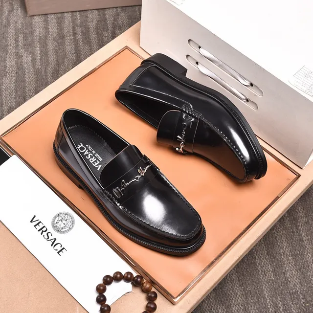 Versace Chain Reaction Black Leather Horsebit Loafers 9