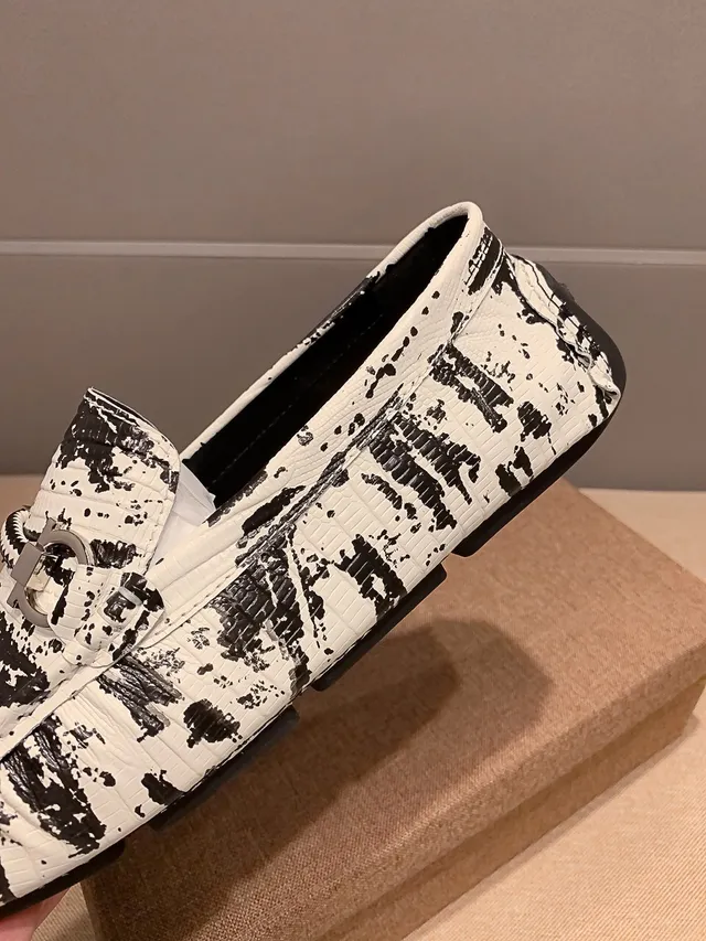 Versace Chain Reaction Distressed Black-and-White Loafers 7