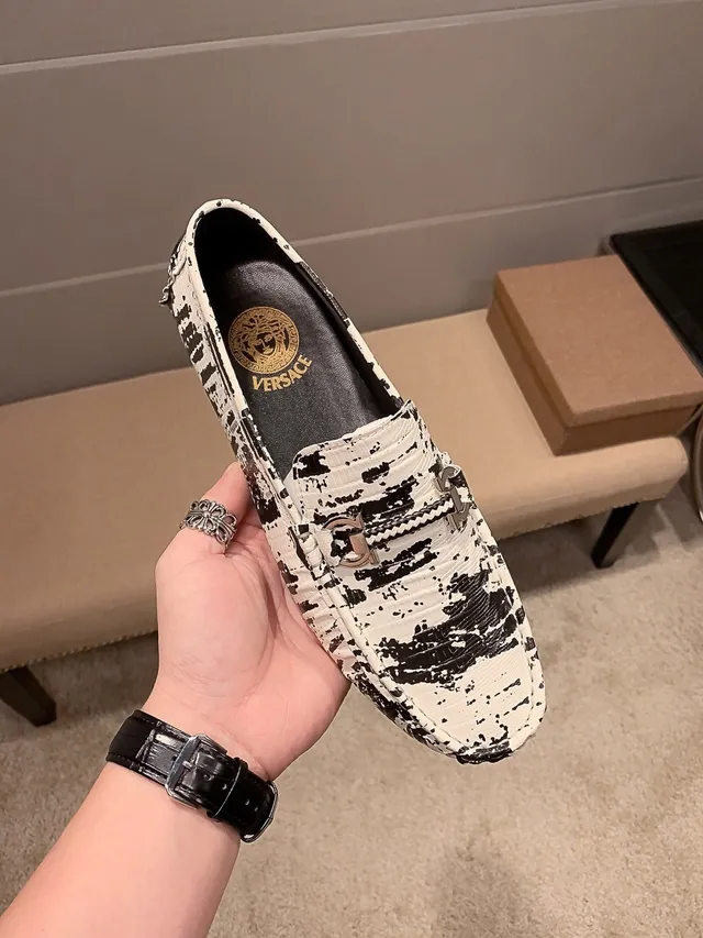 Versace Chain Reaction Distressed Black-and-White Loafers 9