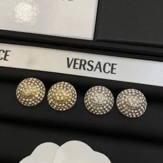 Versace 水晶镶嵌 Logo 耳钉